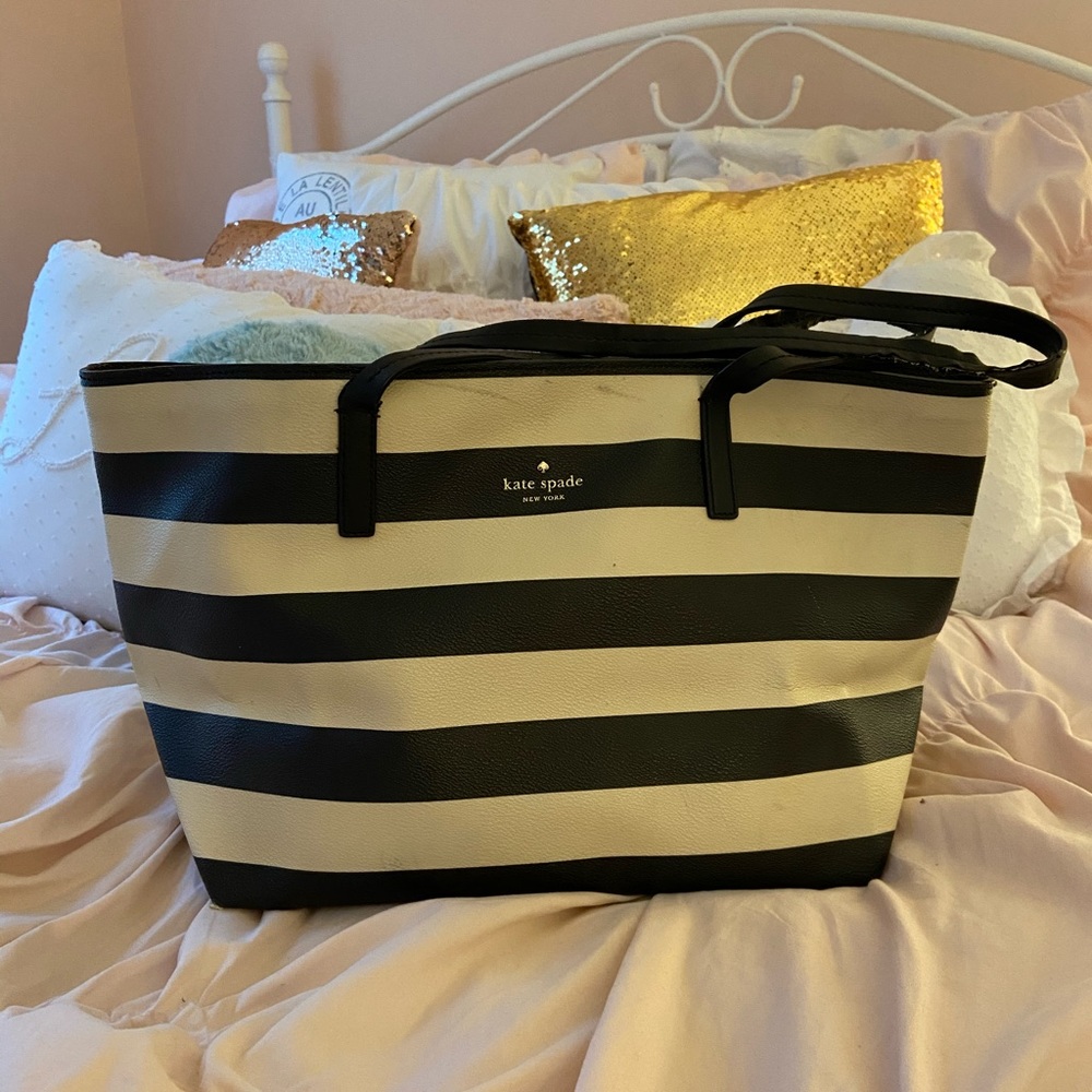 Striped Kate spade Hawthorne Lane Ryan tote